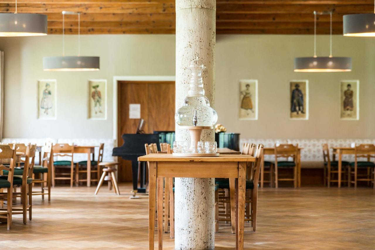 SEINZ Wisdom Resort - das vegan/vegetarische Bio-Seminarhotel Bad Kohlgrub Exterior foto
